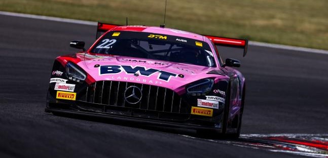 Lausitzring, qualifica 1<br />Auer sigla una pole da recod