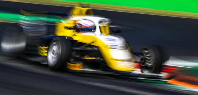 Monza, libere 2<br />Wheldon si fa sentire