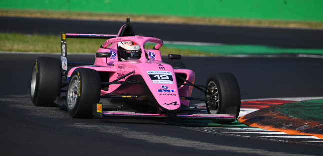 Monza, libere 1<br />Anurag detta il passo