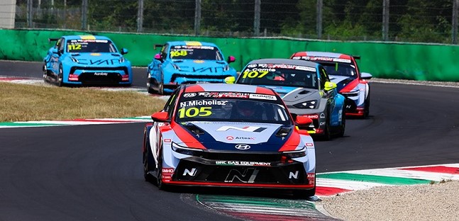 TCR World Tour a Monza<br />Fine del digiuno per Michelisz e Comte