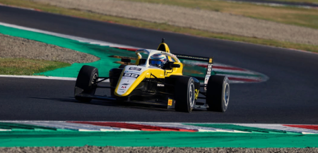 Mugello, libere 1<br />Wheldon davanti a Olivieri