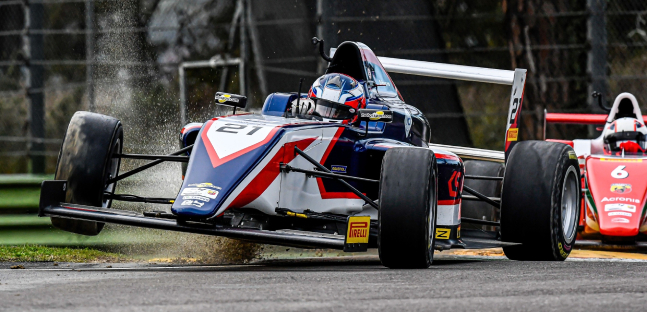 Il ritorno di G4 Racing<br />Con i gemelli Karras