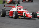 Mugello - Gara 1<br />Nakamura aggancia Gomez