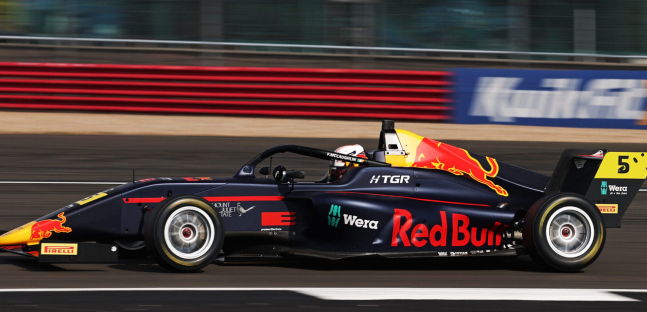 Silverstone (National), gare<br />McLaughlin, fuga per la vittoria<br />