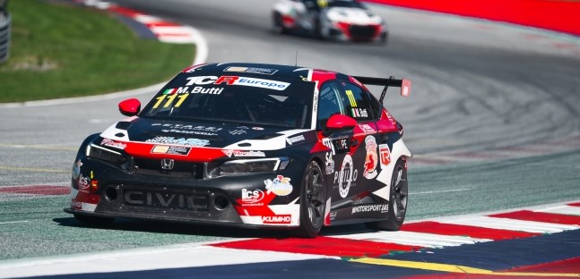 TCR Europe a Spielberg <br />Cupra sbanca, Butti nuovo leader