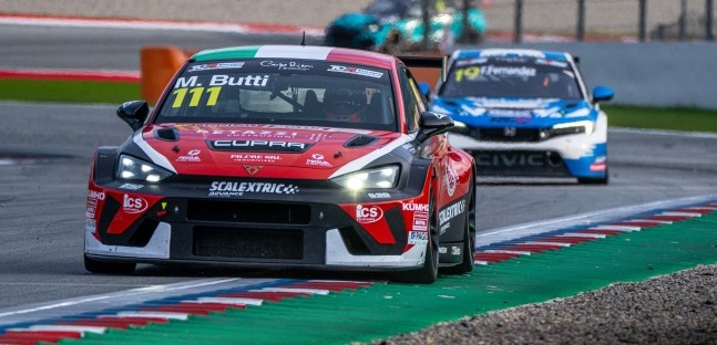 TCR Europe a Montmelò<br />Butti campione, ad ALM il titolo team