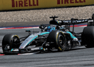 Il riscatto di Russell<br />Ferrari, Hamilton non basta<br />