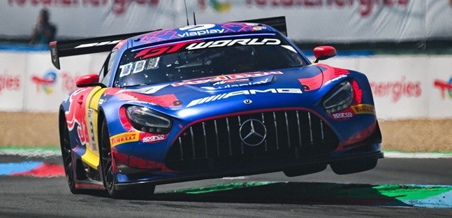 Sprint a Magny-Cours, qualifica 1<br />Gounon-Jewiss prima fila Mercedes