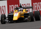 Motegi, gare<br />Giltaire riesce nella rimonta<br />e si aggiudica il campionato