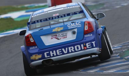 Oschersleben, qualifica: Huff beffa un grande Tarquini