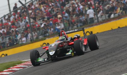 Brands Hatch, gara 2: doppietta Signature, vince Mailleux