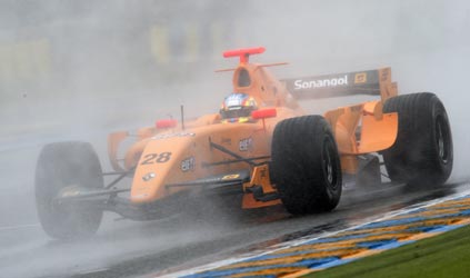 Le Mans, libere 3: Esteban Guerrieri tra nuvole d'acqua