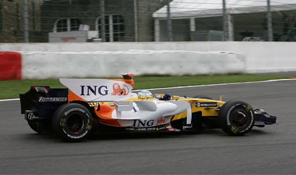 Spa - Libere 2<br>Pioggia e crash, Alonso primo