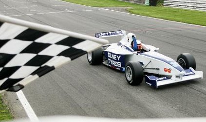 La FIA ha deciso: telai Williams<br>motori Audi, gestione a Palmer