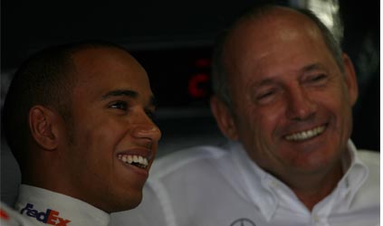 Fuji - Qualifica<br>Hamilton pole, Massa solo 5°