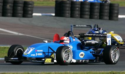 Oschersleben, gara 2: Vanthoor vince l’ultima prova