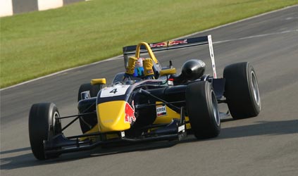 Donington, gara 1: Alguersuari vince e accarezza il sogno
