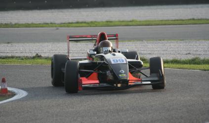 2000 Light - WT Adria, gara 2: dominio assoluto di Scuncio