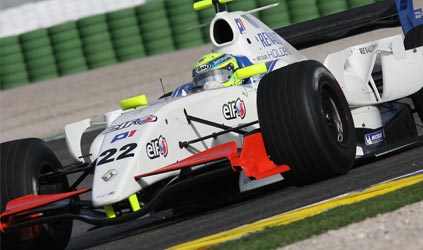 Valencia - 1° turno<br>Walker e P1 guidano il gruppo