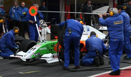 Test a Barcellona, 3° turno: il solito James Walker è P1