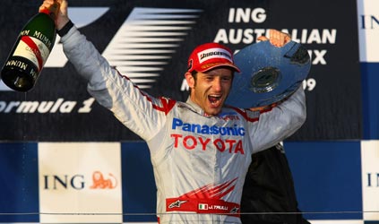 La FIA squalifica Hamilton<br>Trulli si riprende il terzo posto