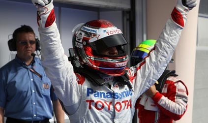 Jarno Trulli è alla quarta pole<br>Segni di ripresa in Ferrari