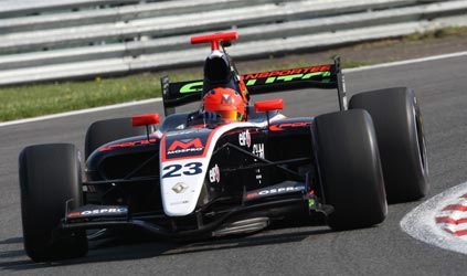 Spa - Gara 1<br>Martinez fa tre su tre