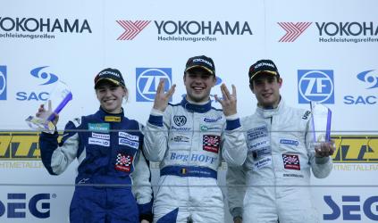 Nurburgring, gara 1: Vanthoor vince e si porta in vetta