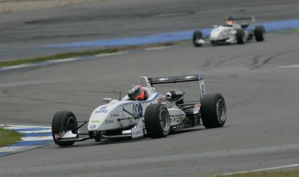 Hockenheim, gara 1: Stef Dusseldorp torna al successo