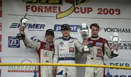 Oschersleben, gara 1: vince ancora Laurens Vanthoor