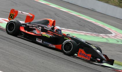 Spa, qualifica: prima pole per il cileno Martin Scuncio