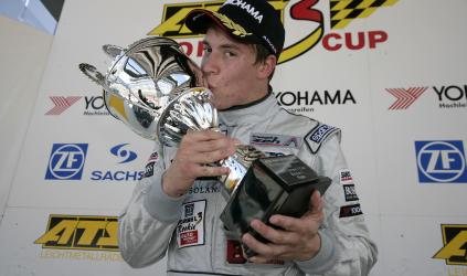 Lausitzring, gara 2: prima vittoria di Nico Monien