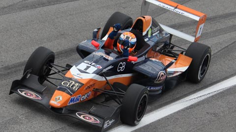 Misano, gara 1: Mancinelli ipoteca il titolo, Venturini che rimonta
