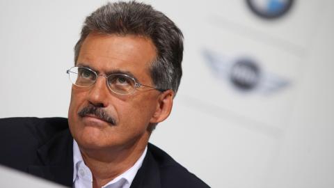 La FOTA si impegna per salvare BMW