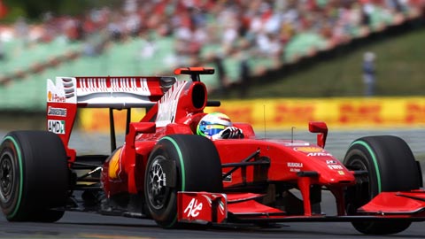 Felipe Massa vuole tornare sulla<br>Ferrari per il GP del Brasile