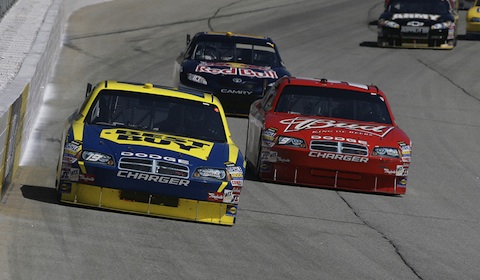Petty Motorsports passa a Ford
