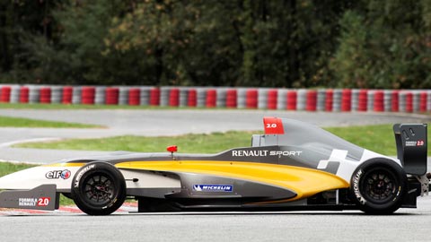 Girerà a Vallelunga la nuova Renault 2.0