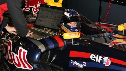 Hartley e Ricciardo ai test di Jerez<br>Fauzy confermato dalla Lotus