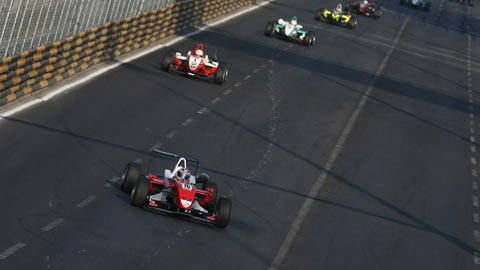 Macao, gara: Mortara entra nella storia