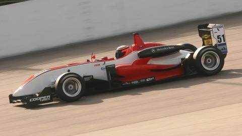Oli Webb con Fortec per il 2010