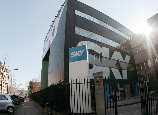 Sky tradisce i fans del motorsport