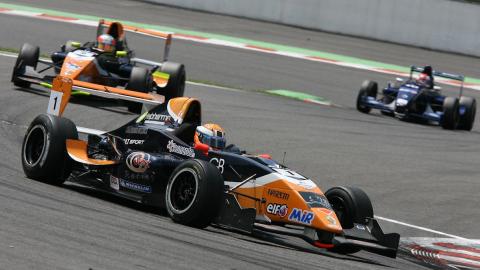 One Racing scende in pista a Varano