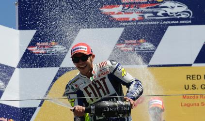 Sachsenring, Gara: <br> Rossi batte in volata Lorenzo