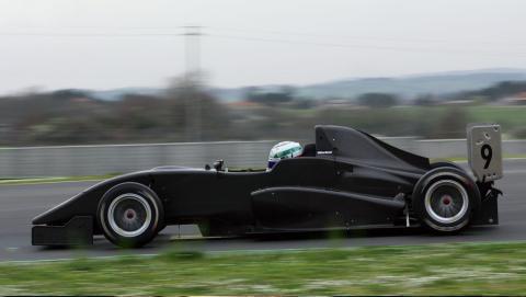 Imola, 1° turno: velocissimo Gilardoni con Cram