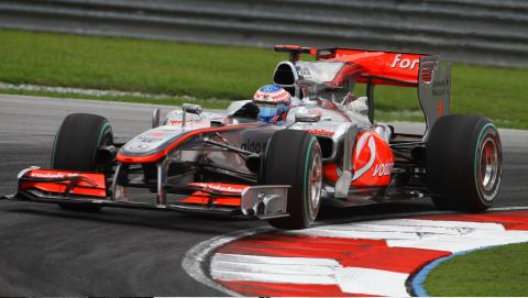 Shanghai - Libere 1: Button veloce.<br>Brutto incidente di Buemi