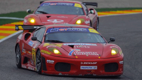 Valencia, gara 1: Barba-Kaffer aprono le danze