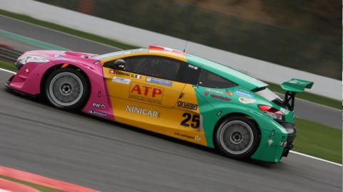 Spa, qualifica 1: Catsburg conquista la pole