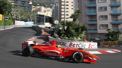 Monaco - Libere<br>Pentus guida il gruppo
