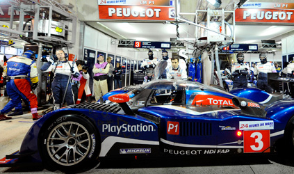 Le Mans - Qualifica/Finale<br>Peugeot batte quattro