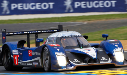 Le Mans - Dopo 22 ore<br>Dramma Peugeot, Audi sogna il triplete